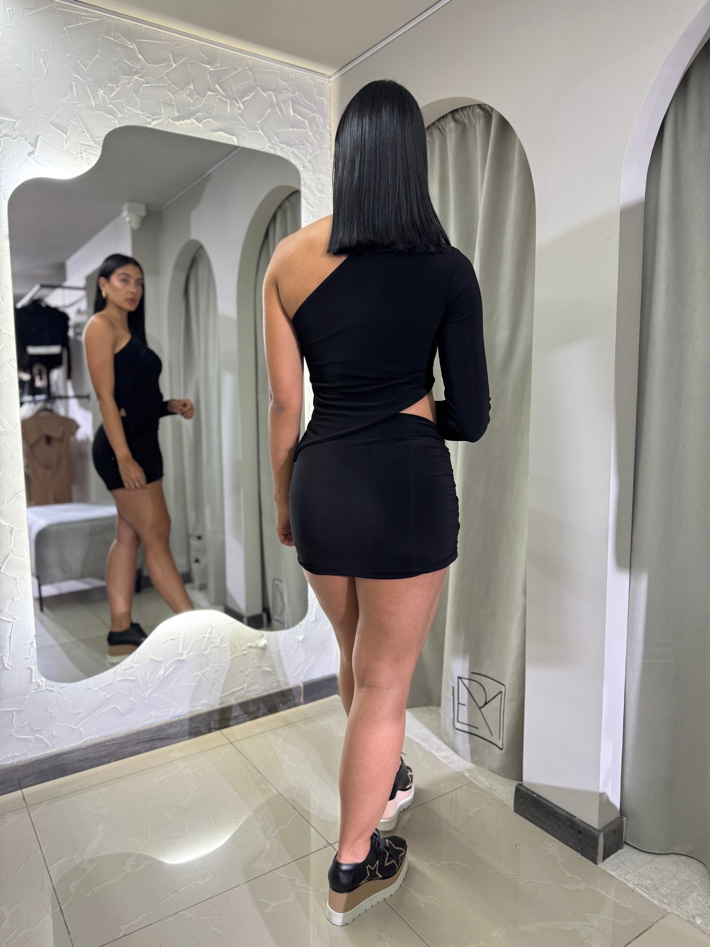 Set blusa asimétrica