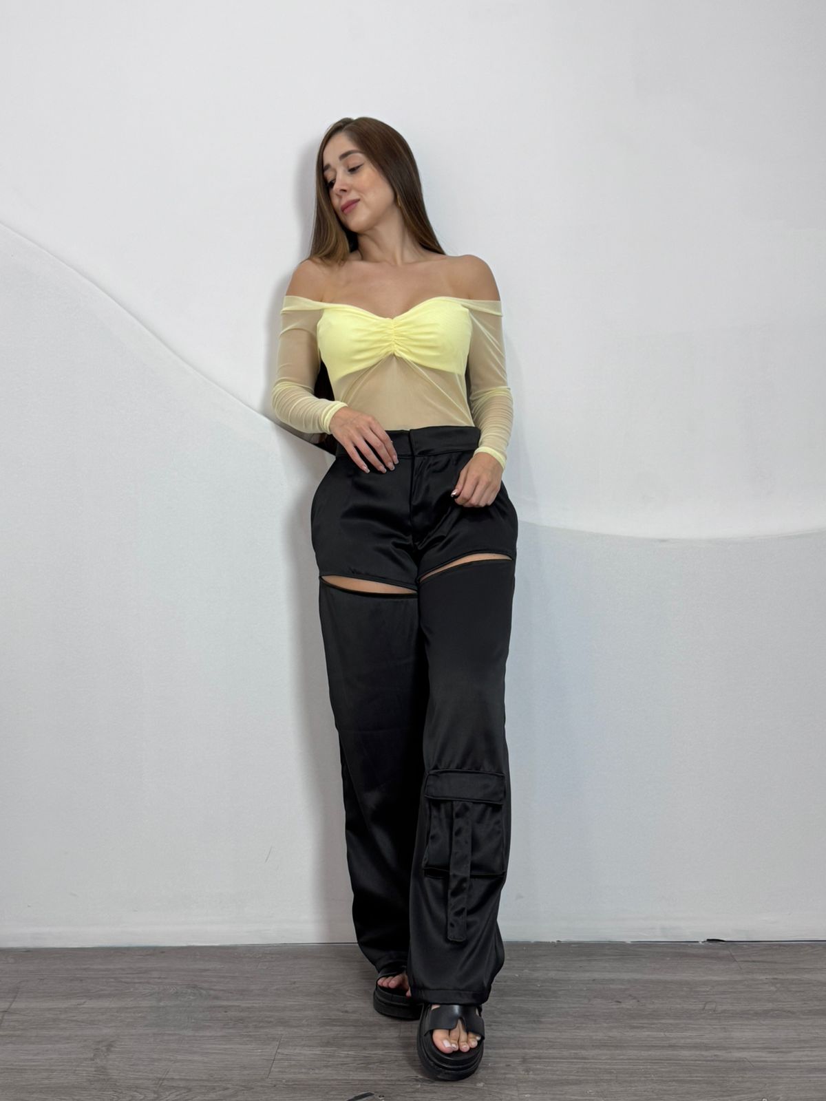 Pantalón abertura