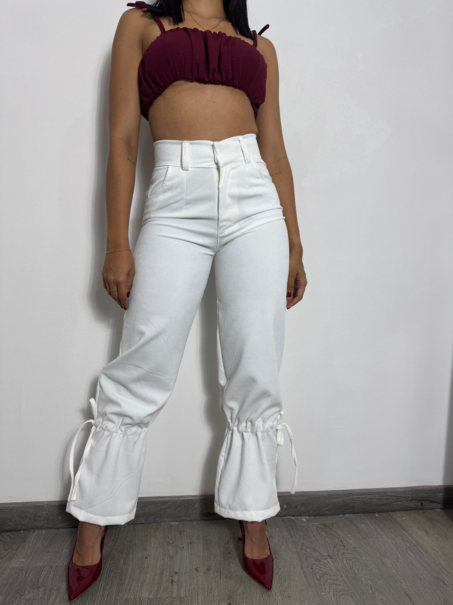Pantalón básico cordón